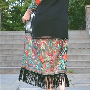 SHEIN Floral Embroidered Kimono XS